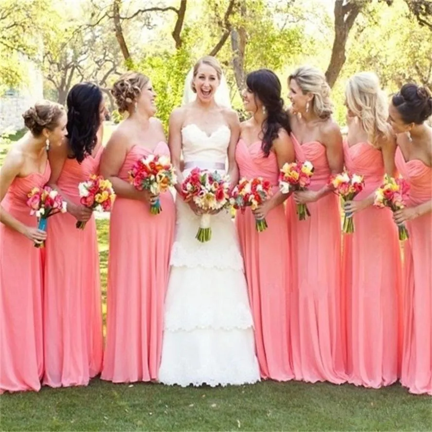 Robes de demoiselle d'honneur longues en mousseline de soie corail avec plis 2019 robes de demoiselle d'honneur pays grande taille robe d'invité de mariage