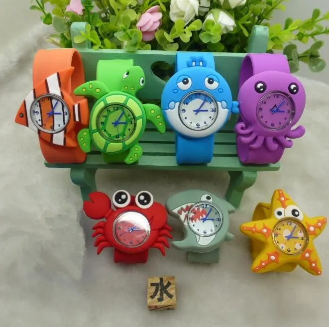 Mode drôle océan animal série enfant montres mignon crabe requin dauphin poisson Snap Slap montre Silicone bonbons montres horloge à Quartz