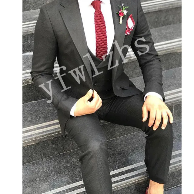 Beau One Button Groomsmen Notch Lapel Groom Tuxedos Hommes Costumes Mariage / Bal / Dîner Meilleur Blazer Homme (Veste + Pantalon + Cravate + Gilet) W159