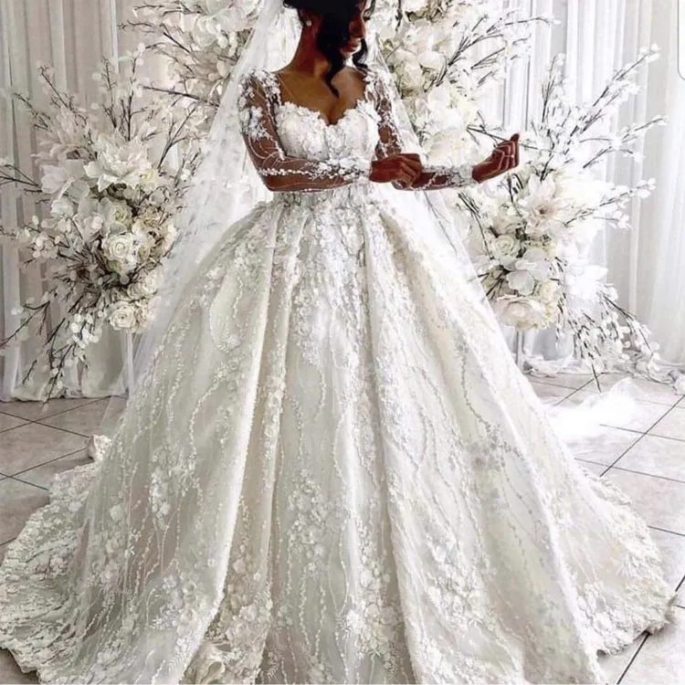 Charmante dentelle pleine robes de bal robes de mariée élégante Scoop pure manches longues robes de mariée fleur à la main Dubaï robe de mariée arabe