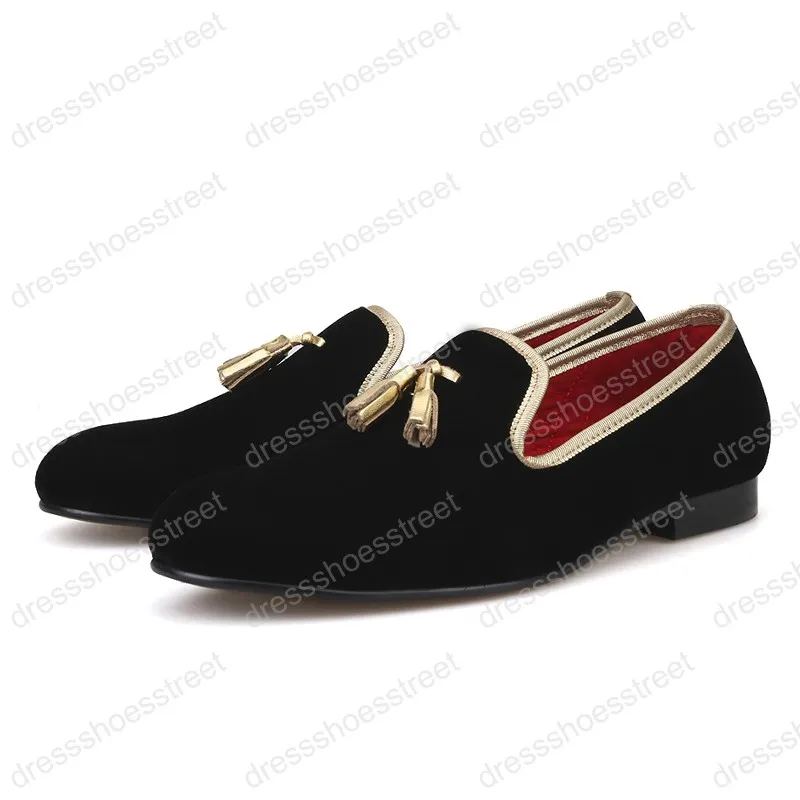 new style 2019 Handcraft Men Samtschuhe mit Goldquaste und Goldnähten Prom und Banquet Men Slipper Herrenwohnungen