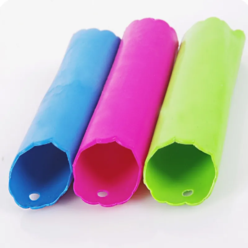 New Creative Kitchen Garlic Silicone Peeler Manual Garlic Silicone Peeler Garlic Silicone Peeler