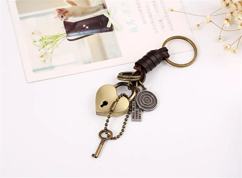 Heart Love Keychain Bronze Key keyring leather handbag hangs holders women men fashion jewelry Drop Ship