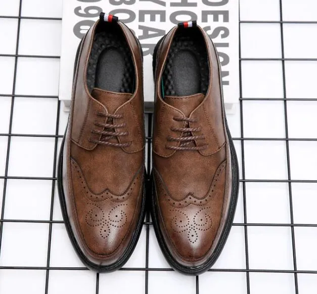 2019 Classic Retro Bullock Design Men Classic Business Formal Shoes Pointed Toe Leather Shoes Men Oxford Dress Shoes