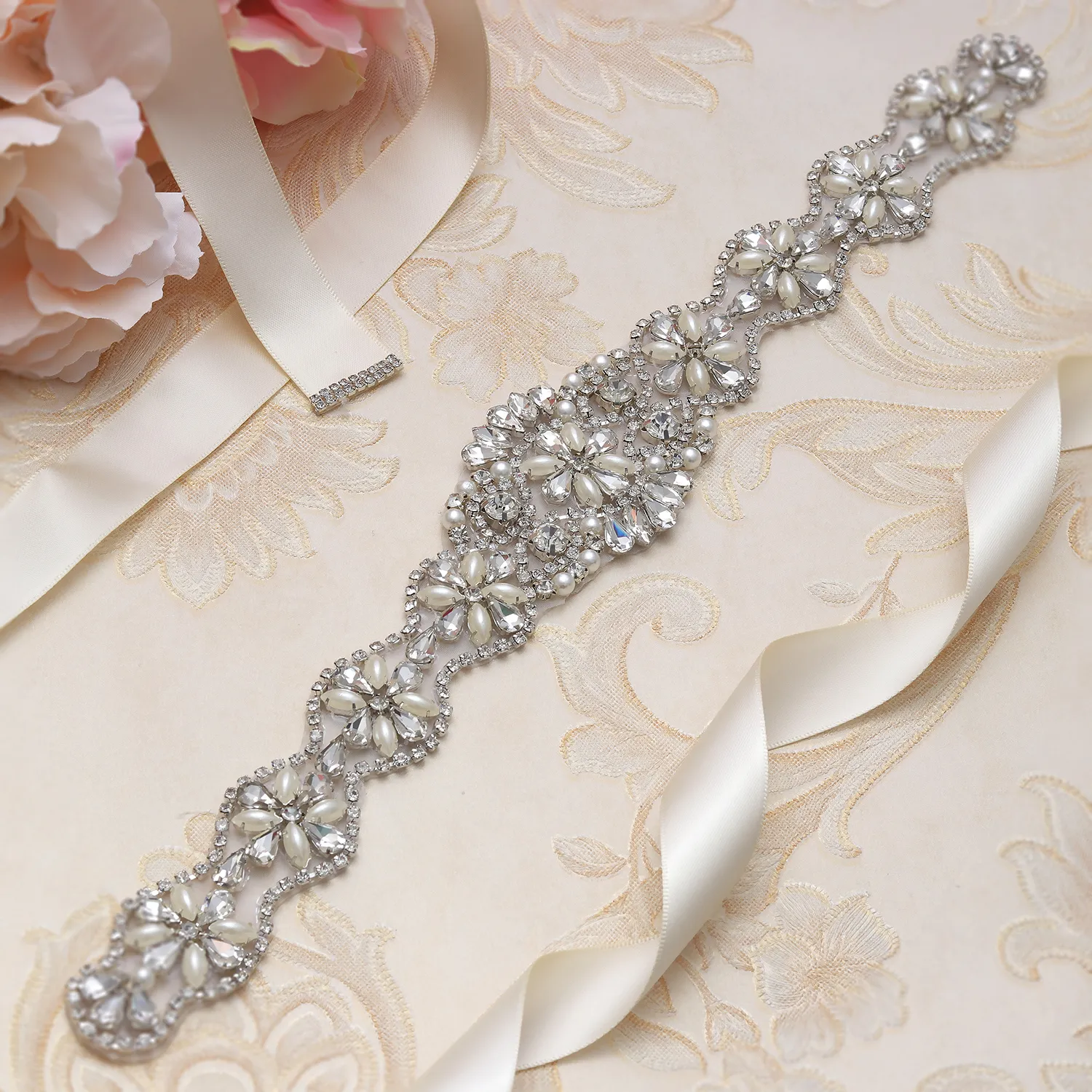 MissRDress Silver Bridal Sash Belt with Crystal Rhinestones and Pearls for Wedding Dresses from Dhgate Wedding Sashes - price 7.84 MissRDress Silver Bridal Sash Belt with Crystal Rhinestones and Pearls for Wedding Dresses from Dhgate Wedding Sashes - price 7.84