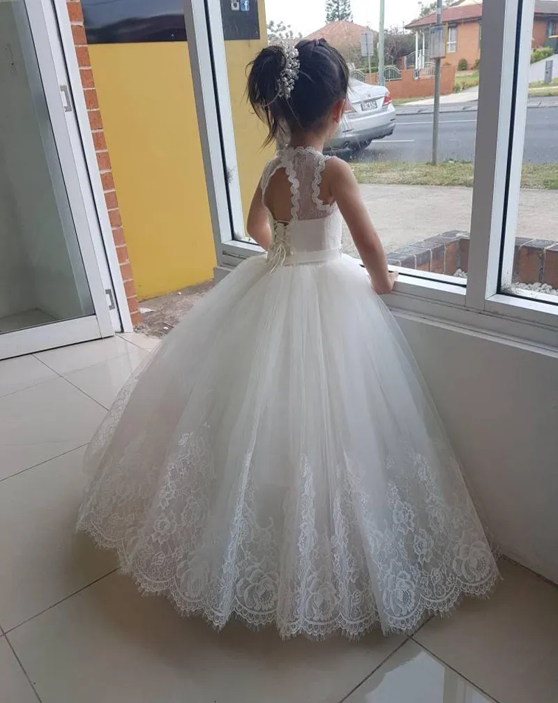 Elegant Lace Flower Girl Dress with Tulle and Laces Applique Elegant Lace Flower Girl Dress with Tulle and Laces Applique