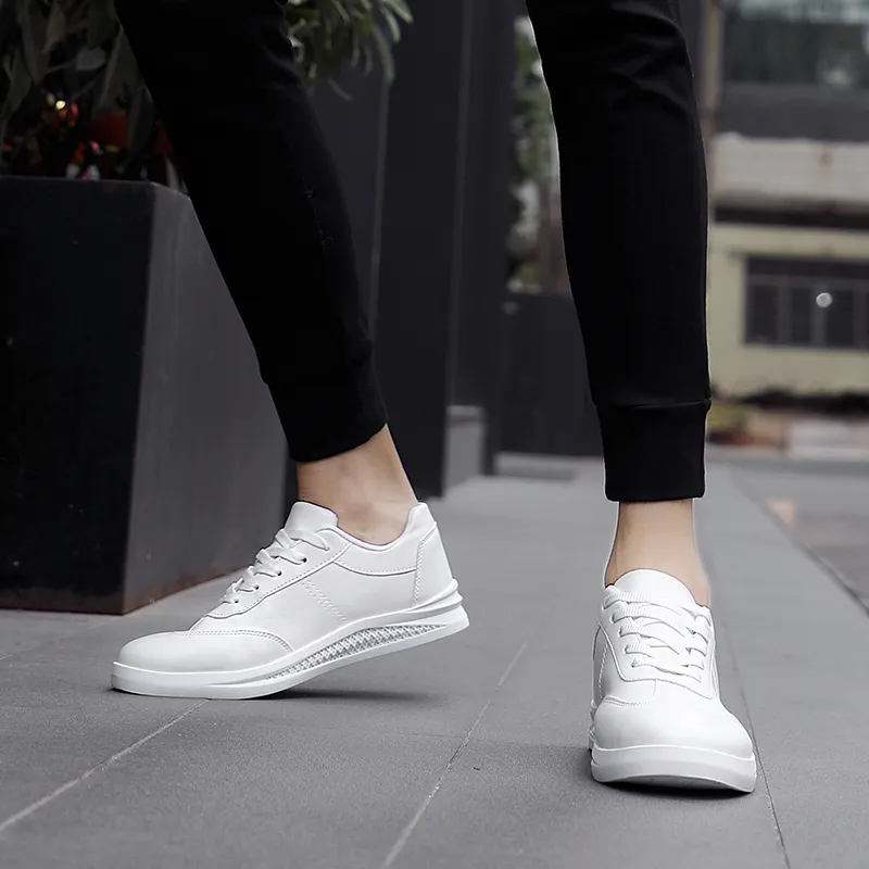 Premium Triple Black And White Canvas Black Sneakers For Men For Men And Women Ideal For Sports Outdoor Jogging Walking And Casual Wear Available In Sizes 40 44 From Footwear66 34.7 DHgate.Com