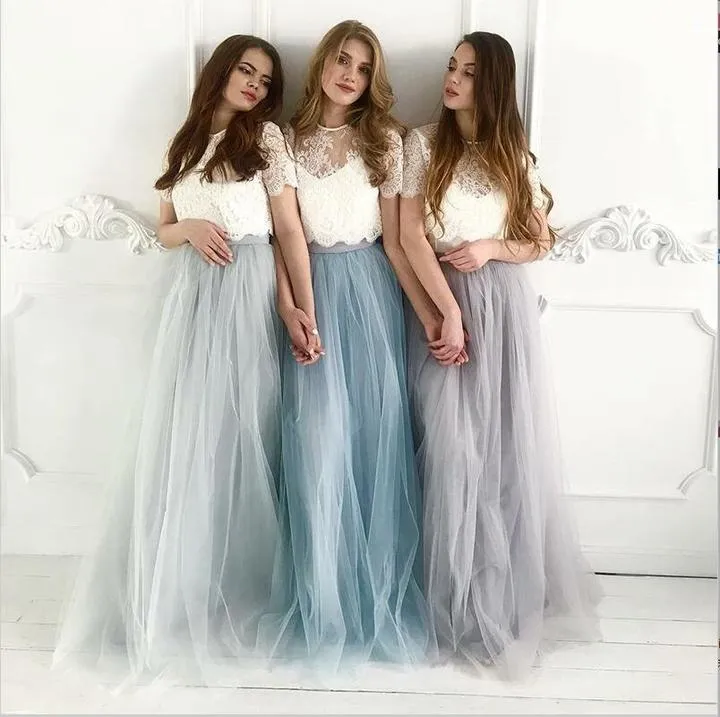 Abiti da damigella d'onore in due pezzi stile country di design con maniche corte in pizzo lunghezza del pavimento gonna in tulle girocollo trasparente abiti da ballo grigio argento