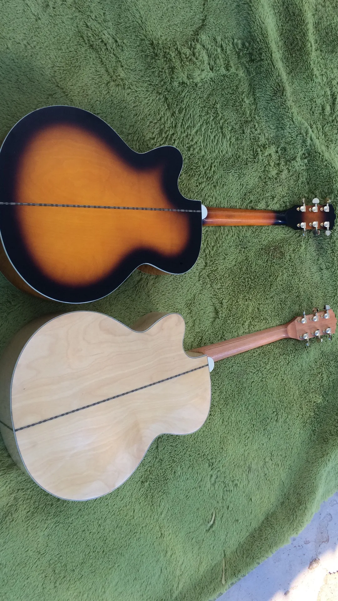 2022 Novo 43 "guitarra acústica acústica. Topo de abeto de madeira de madeira. Maple traseiro lateral.