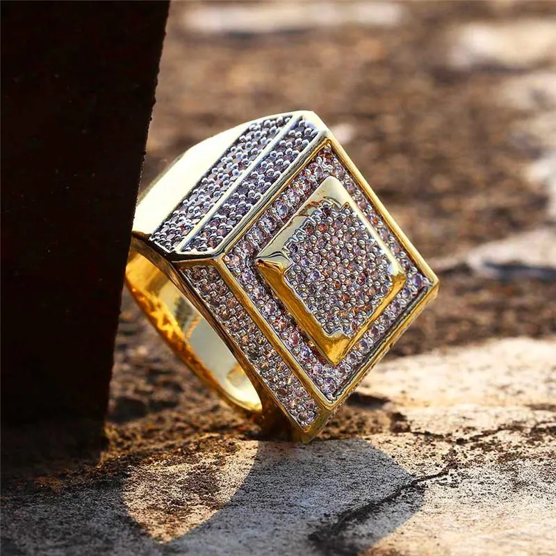 Bagues classiques dorées pour hommes, Design de luxe, plaqué or 18 carats, zircone cubique, bague de marque, bijoux fins, cadeau d'amoureux