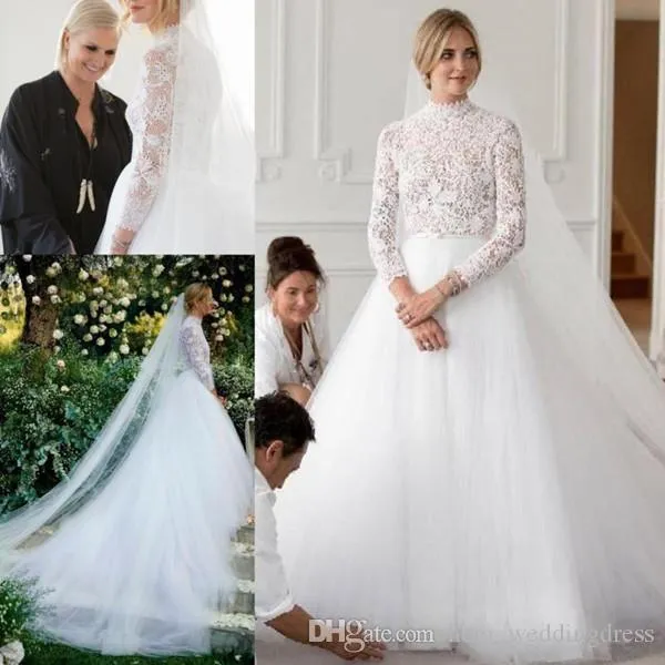 Una linea Vinatge Wedidng si veste con maniche di tulle in pizzo in pizzo ad alto gioiello che spazzano abiti da sposa a maniche lunghe abiti da sposa