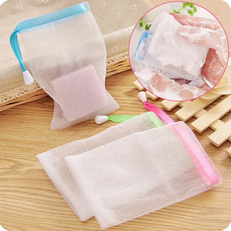 2 stks / partij 9.5 * 15cm opknoping nylon zeep mesh bag mesh net voor schuimende reinigingsbad zeep net baden reinigingshandschoenen