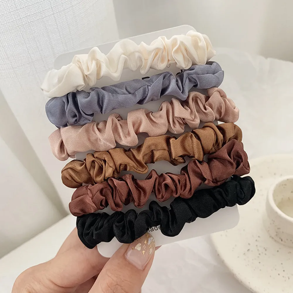 Scrunchie Hairbands Hair Tie Kvinnor För Hårtillbehör Satin Scrunchies Stretch Ponytailhållare Handgjorda present Heandband Party Favor FFA3623