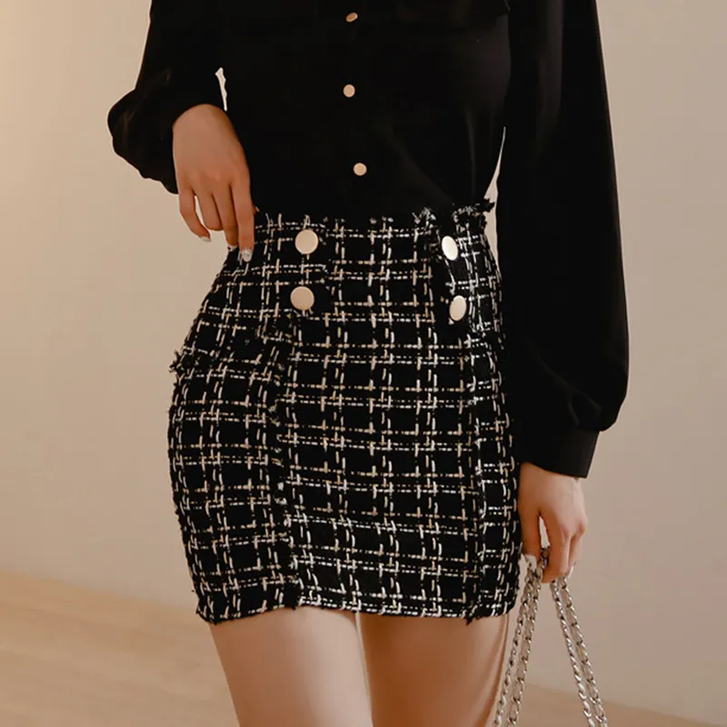 Plaid tweed kjol kvinnor vintage bodycorn blyerts Autumn Wool Tassel Mini kjolar Warp Korean Black Plus Size Button W403