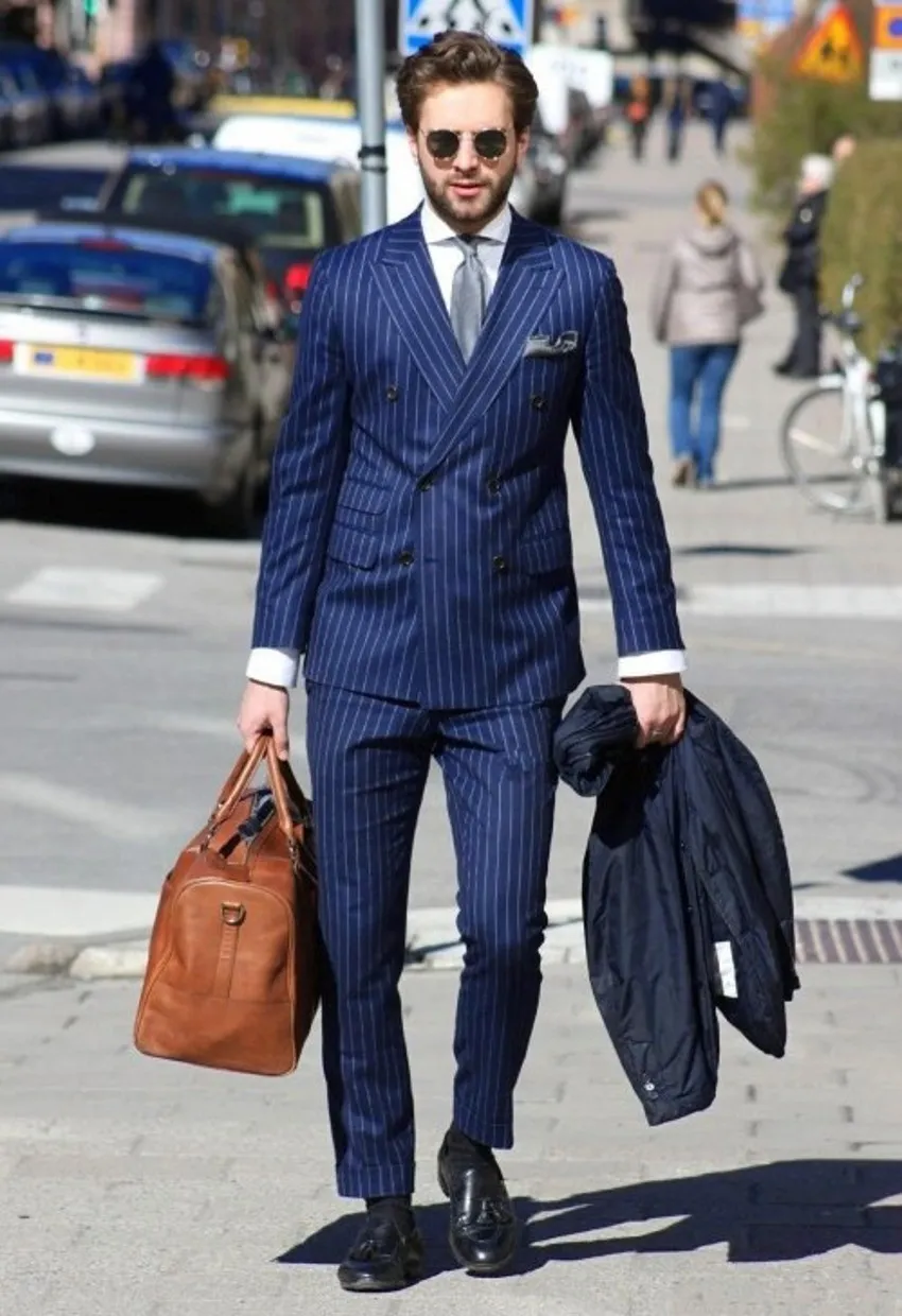 Mode Blue Stripe Groom Tuxedos Double-Breasted Groomsmen Män Formell Jacka Passar Business Prom Blazer Anpassa (Jacka + Byxor + Bows Slips) 627