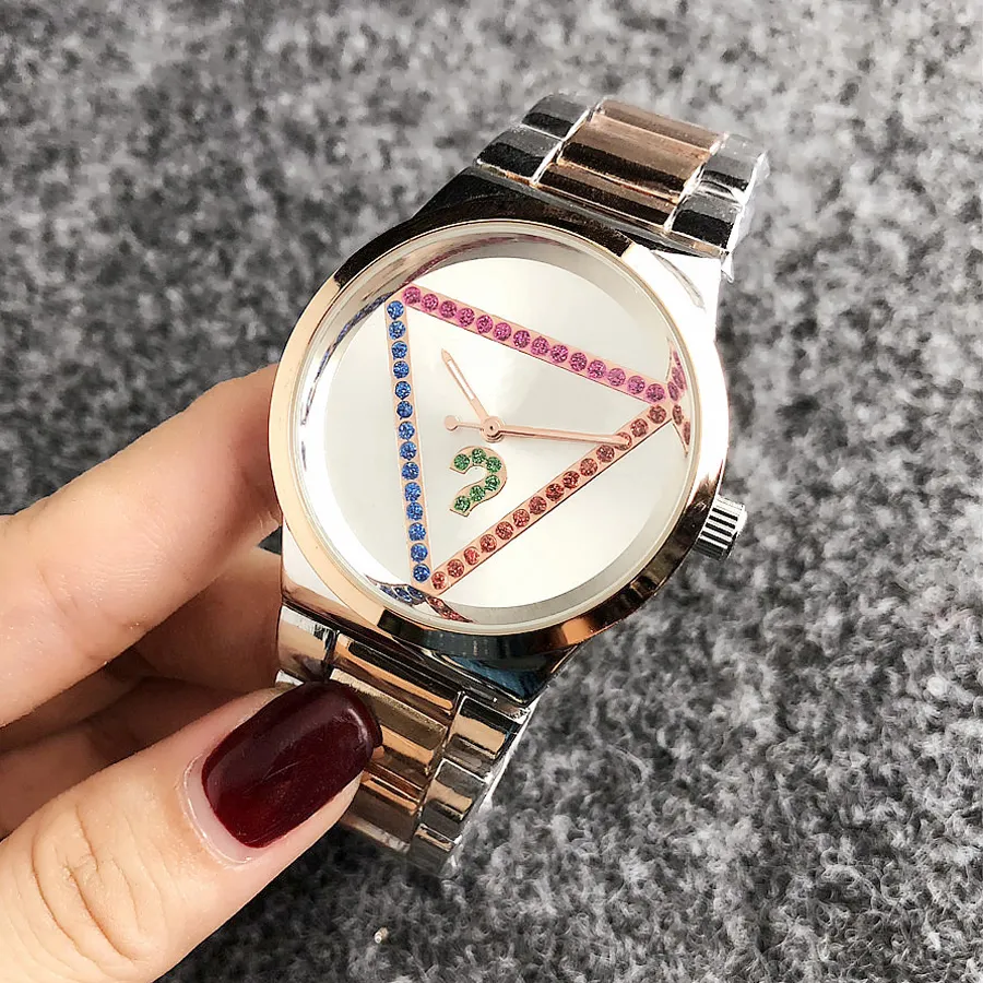 Marka zegarek dla kobiet kolorowy kryształowy trójkąt w stylu metalowy stalowy zespół kwarcowy zegarki GS 13