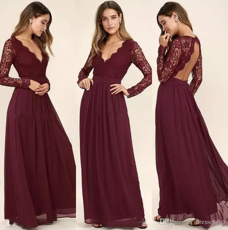 Western Country Style Maroon Sukienki Szyfonowe Druhna Burgundii Koronki Długie Rękawy V-Neck Backless Beach Wedding Party Sukienki Tanie