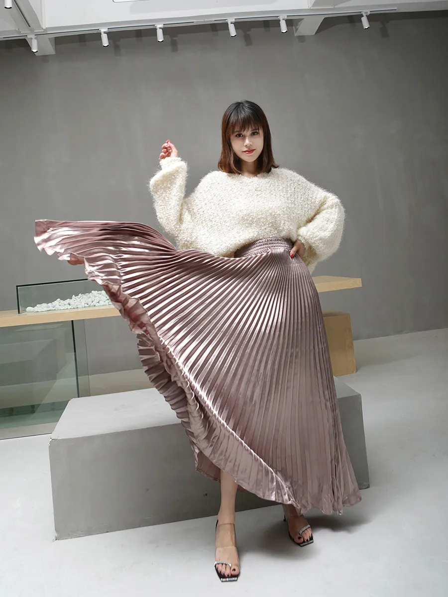 Big plus size deals pleated skirt