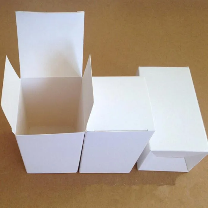 Wholesale-7*7*7cm Small White Kraft Paper Packaging Boxes Handmade Soap Business Card Party Wedding Gift Cosmetic Package Pack Storage Box