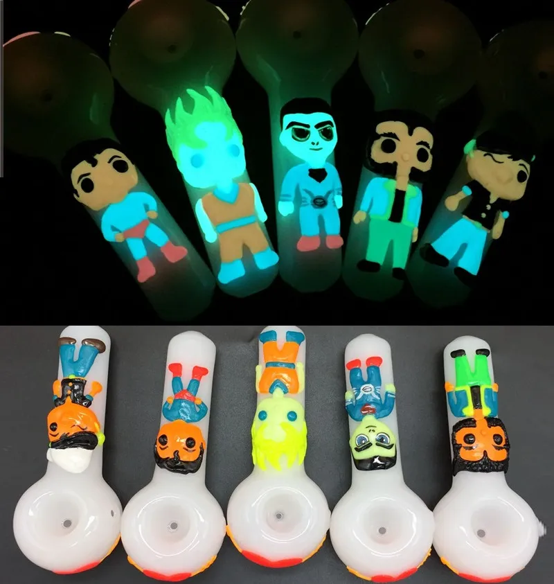 Nouveau produit Glow In The Dark Heady verre Pipes à fumer 5 pouces cuillère tuyau lumineux main tuyau brûleur à mazout fumer accessoires gratuit DHL