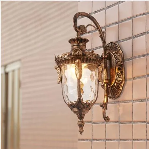 Avrupa tarzı açık balkon bahçe su geçirmez aşağı duvar lambası bahçe cam taş villa bronz klasik ışık