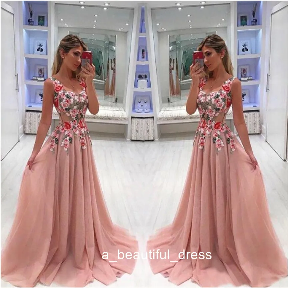 Stylish Flower Appliqued Prom Dresses Plunging Neck Party Gowns Sheer Waist Vestidos De Fiesta Tulle A Line Pleated Evening Dress ED1169