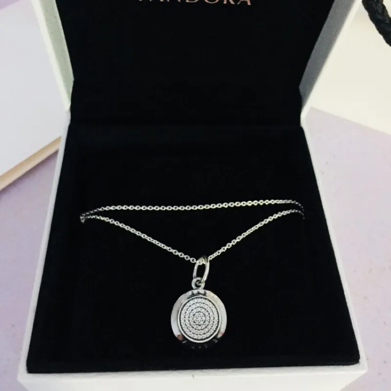 Queen Elizabeth Coin Silver Necklace | Ilana Magen