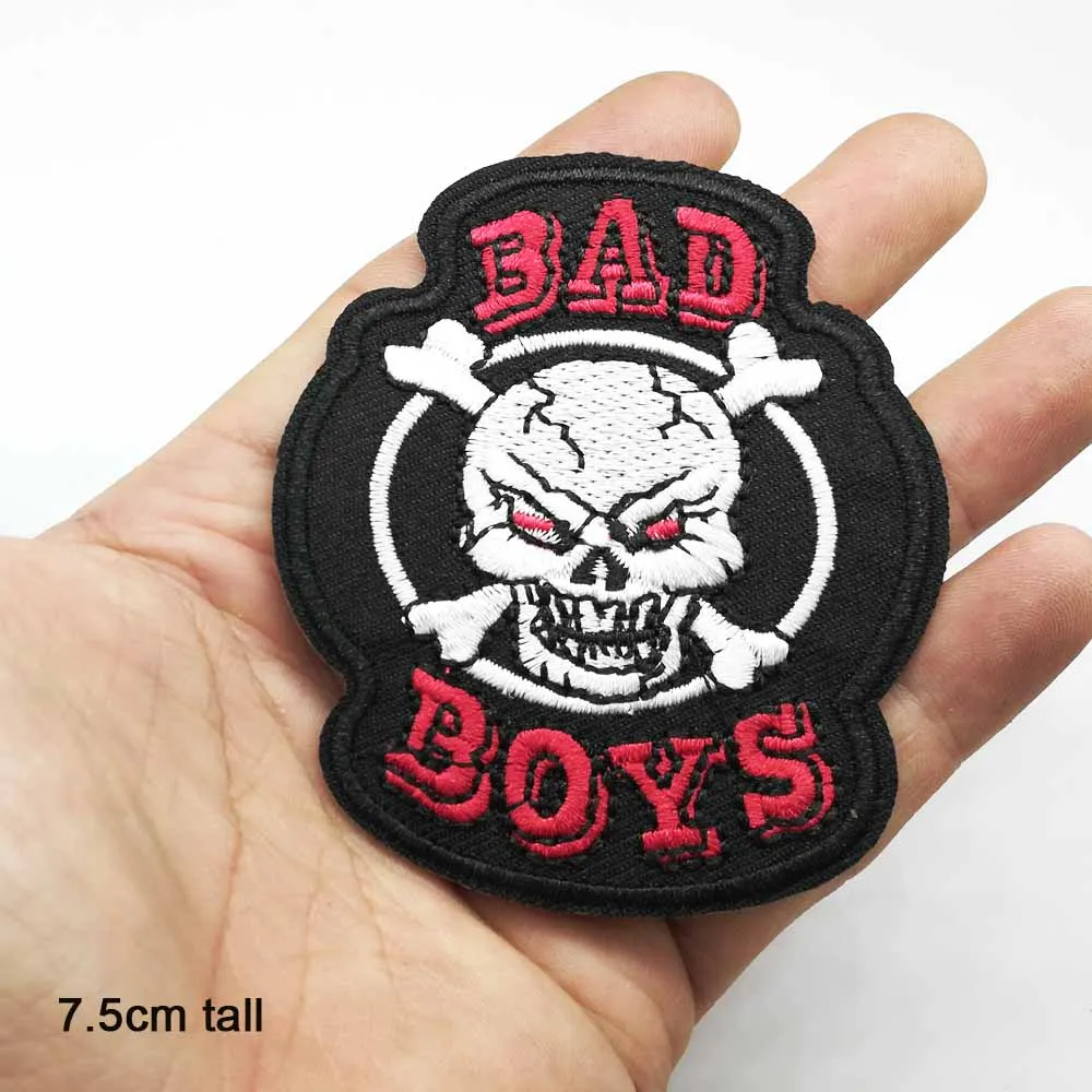 Bad Letters Crânio Pirate Ferro em Pano Bordado Roupas Patch para Roupas Meninas Meninos Atacado