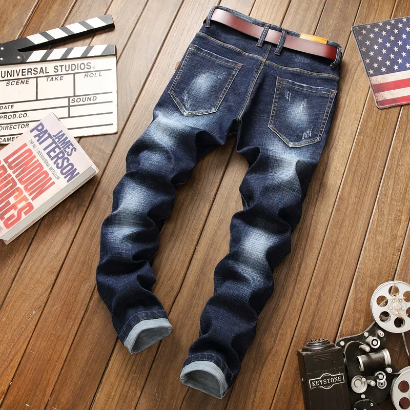 Marke Jeans Männer blaue Denim-Hose gerade Hosen koreanische Mode lässig 3D-Drachen-Stickerei homme zerrissene Jeans plus Größe 29-38250N