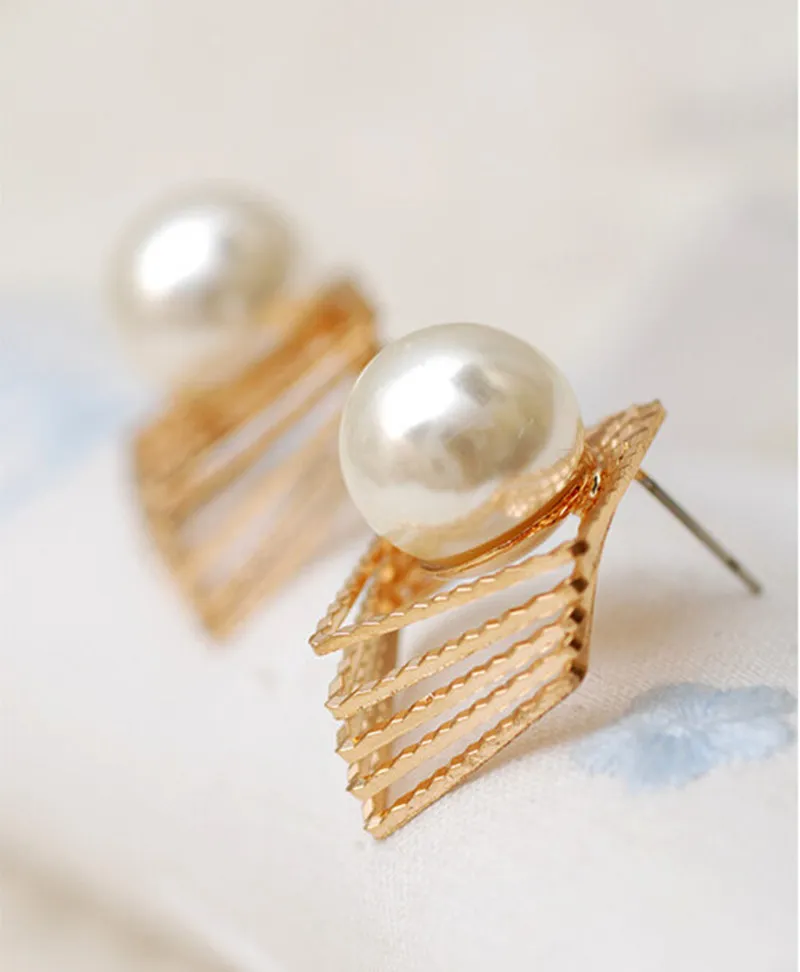 Stud Earring Lady Multi-layer Hollow Square Sparkling Pearl Jewelry Gift Three Dimensional Exaggerated Refined Alloy Korean Girl Accessories