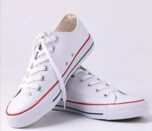 Top Fashion Designer Hommes Femmes Loisirs Chaussures Low-Up Classique Toile Chaussures Hommes et Femmes Sports Casual