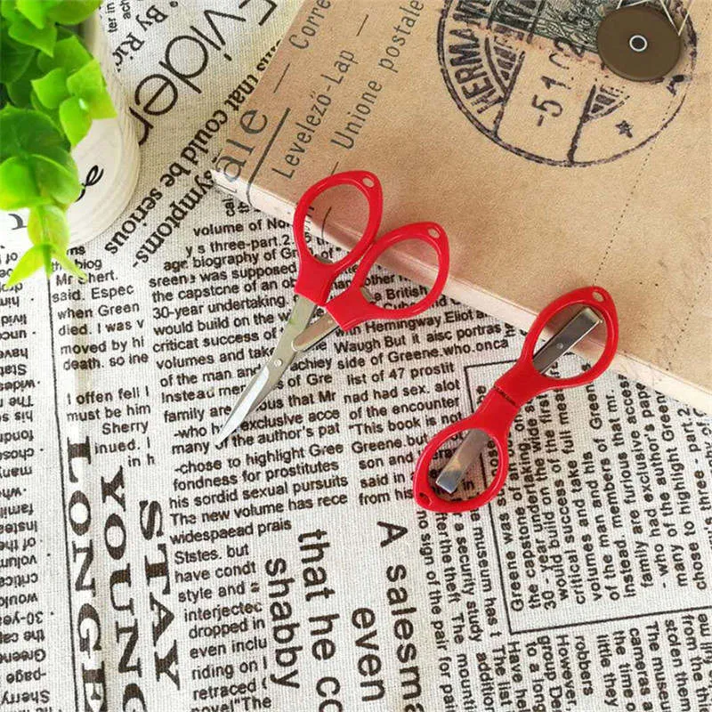 Portable Foldable Fishing Scissors Small Scissors Fishing Line Cutter Tools Outdoor Travel Collapsible Student Scissors CT0032