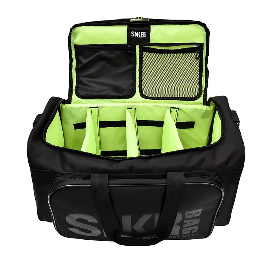 Duffle bag with compartments best sale
