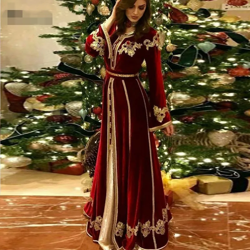 Borgonha mangas compridas muçulmanos Vestidos 2020 robe sarau islâmica Dubai Kaftan vestidos de noite bordados rendas Formal Prom Dress