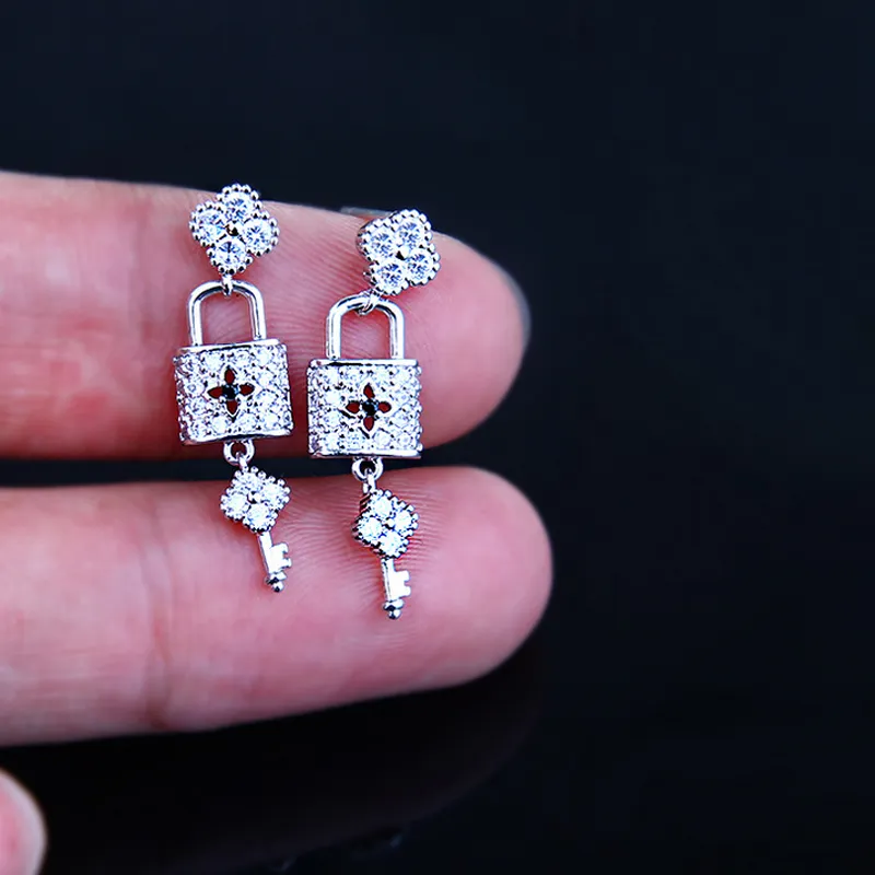 Nouvelle Arrivée 925 Argent Serrure Clé Boucle D'oreille Femmes Filles Zircon Boucle D'oreille Cadeau pour Amour Petite Amie De Luxe Designer Bijoux Expédition Rapide