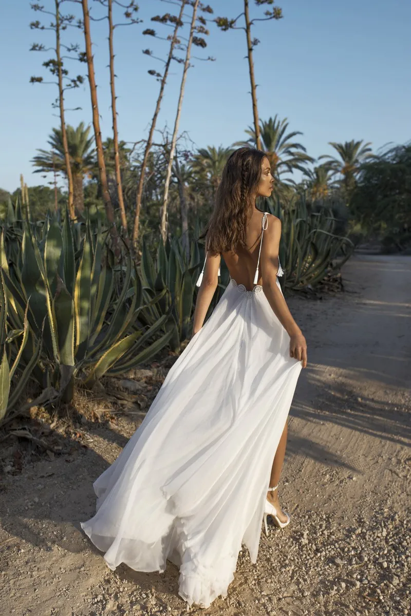 Bohemian Backless Wedding Gowns Spaghetti V Neck Lace Beads Sweep Train  Bridal Dress for Beach from Dhgate A-Line Wedding Dresses - price 128.15