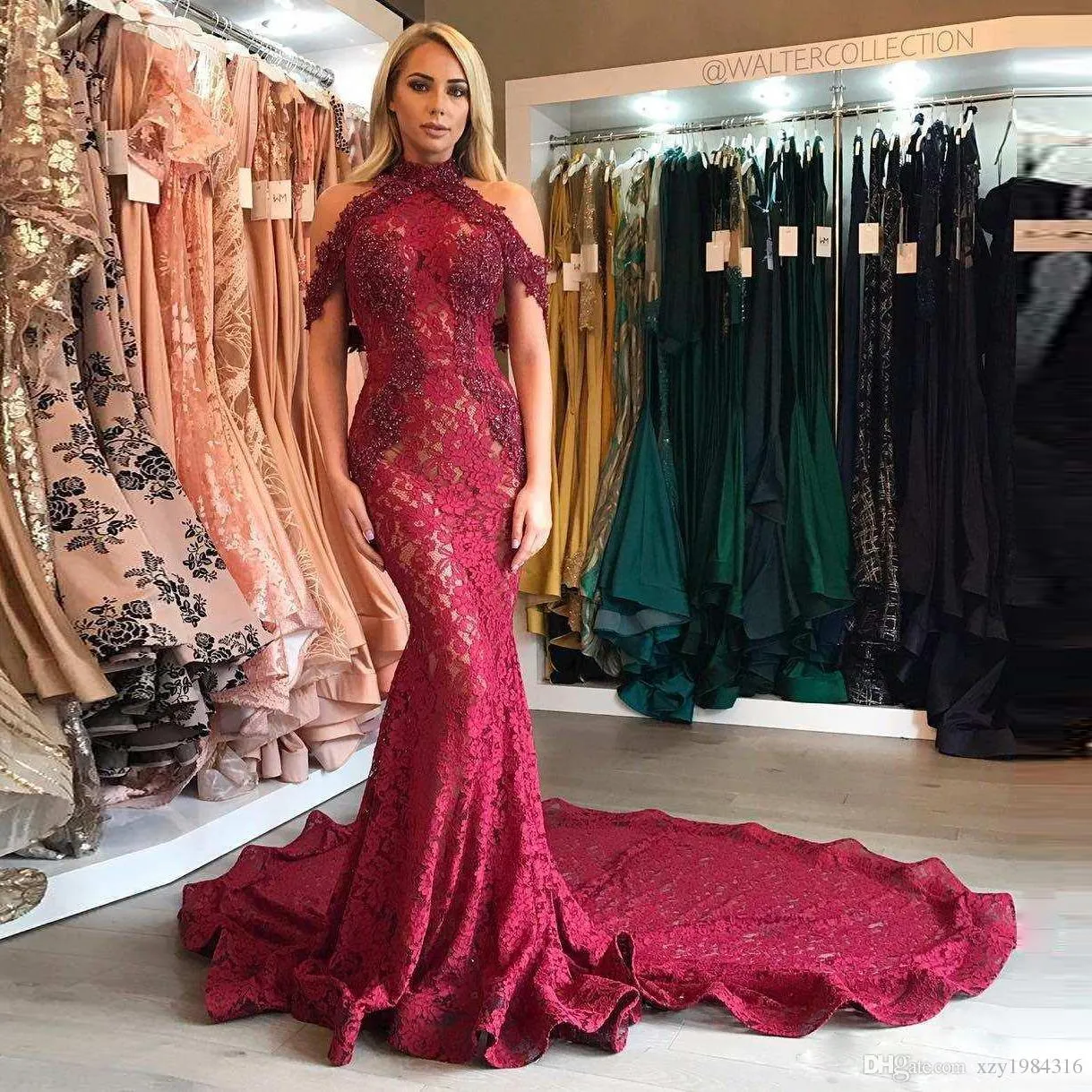 Neueste Burgunder Weinrot Spitze Meerjungfrau Perlen Applikationen Schulterfrei Abschlussball Abendkleid Vestidos Sheer Long Train Prom Lady Event Maxikleid