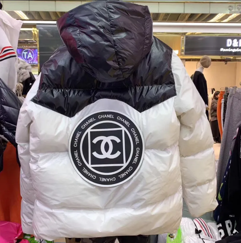 Luxury Women Down Coat Fashion Ladies Brand Jacket Winter Warm Keep Karpa Women Jackets Outdoor Windbreaker EUR Size S L 15b B102525K From Uscoen, $ Luxury Women Down Coat Fashion Ladies Brand Jacket Winter Warm Keep Karpa Women Jackets Outdoor Windbreaker EUR Size S L 15b B102525K From Uscoen, $