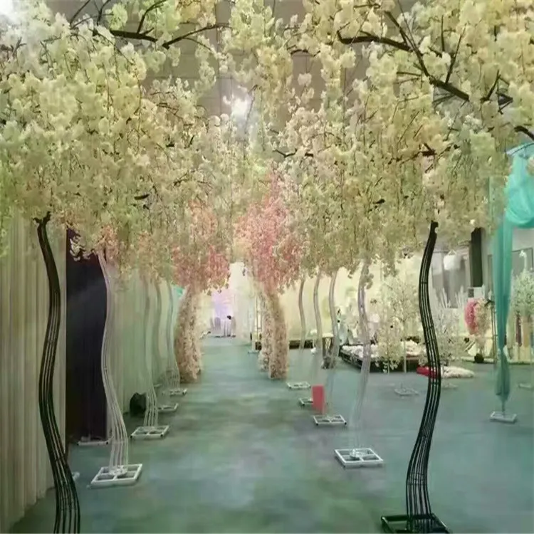 Árbol de flor de cerezo artificial blanco, simulación de flor de cerezo con marco de arco de hierro para accesorios de fiesta de boda