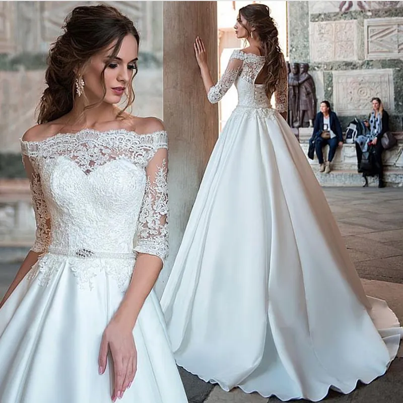 Princesse arabe robe de mariée Boho 2019 dentelle demi manches robes de mariée Bateau à lacets Satin dinde robe de mariée pas cher