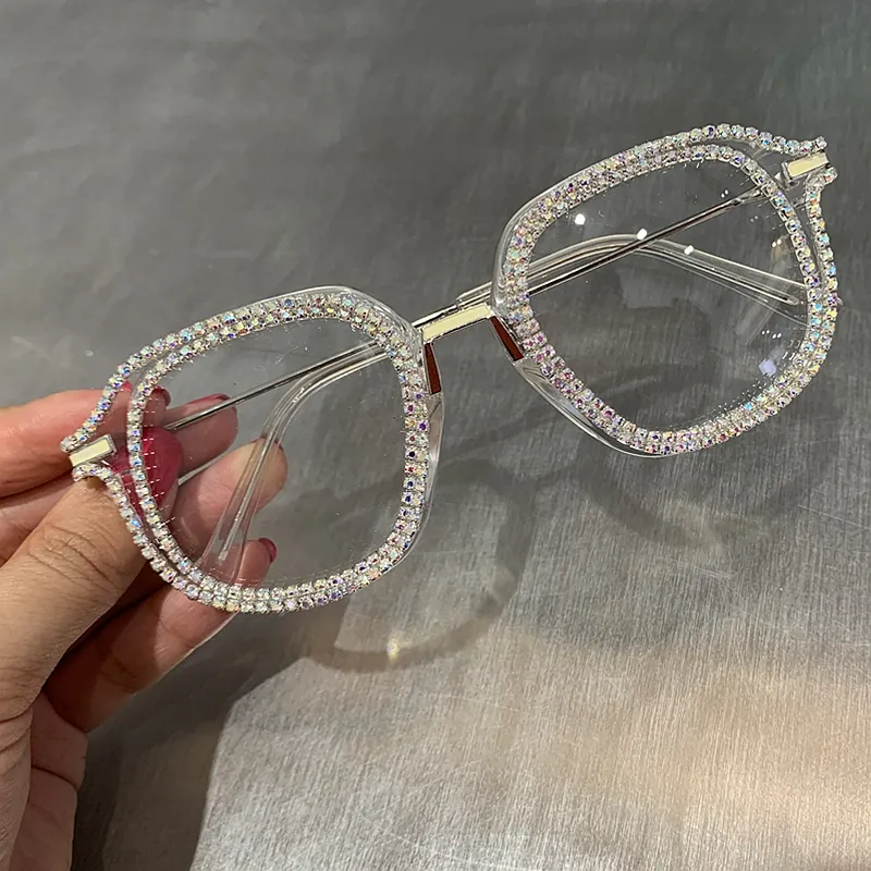 UV400 Occhiali da sole con strass cat eye Occhiali da sole da donna Designer di marca Occhiali da sole Occhiali da sole da uomo Vintage Metal Clear Eyewear