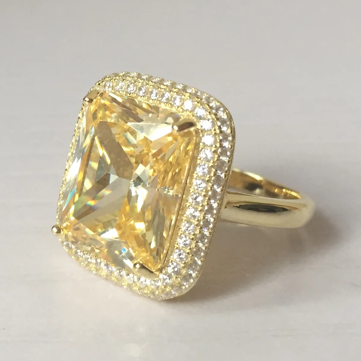 Prata maciça moda- com amarelo Zirconia in18k banhado a ouro cristal Zircon Gemstone anel de ouro amantes casamento engajamento casal Fine Jewelry