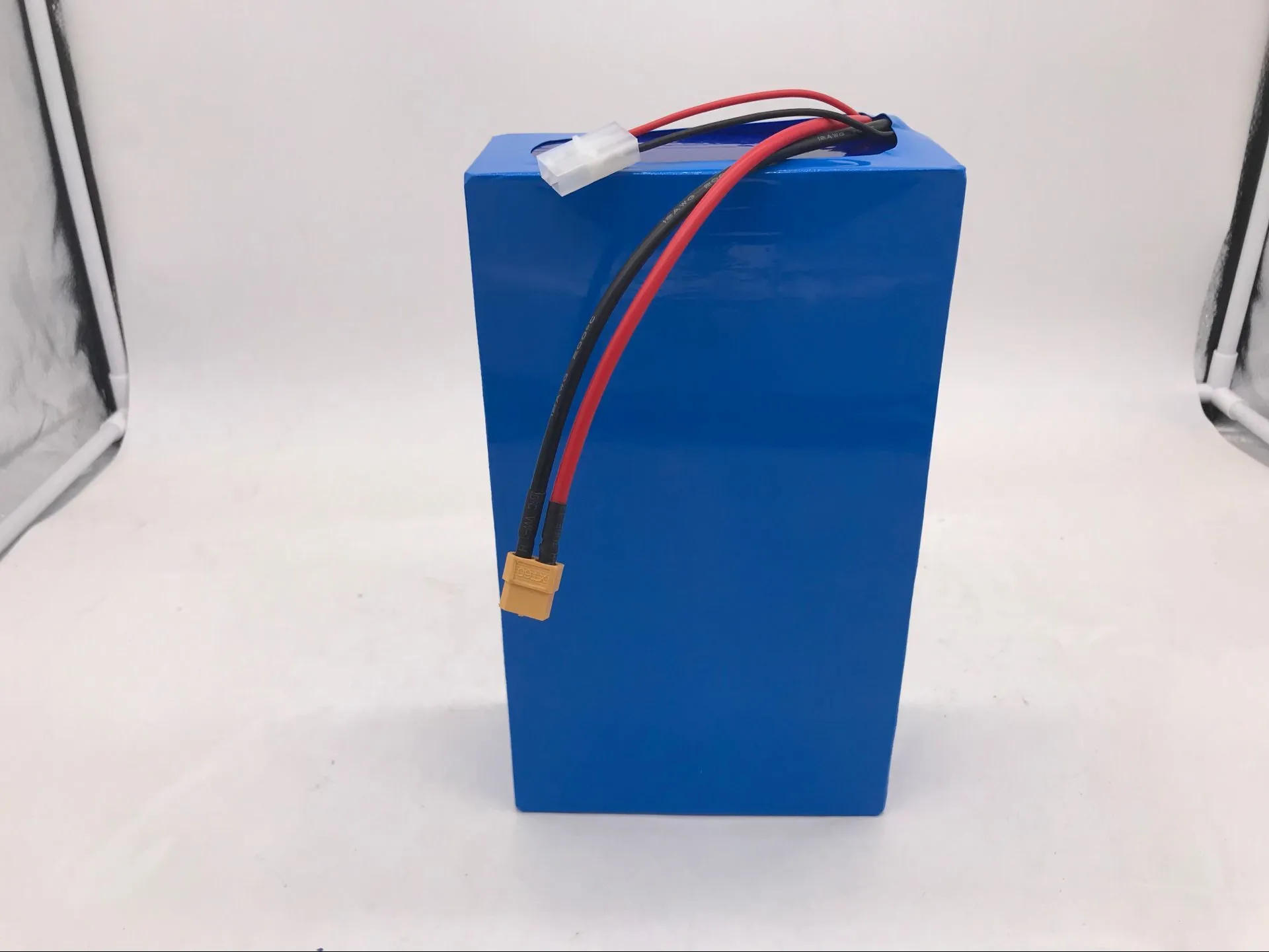 60V 2000W 3000W GEBRUIK SAMSUNG CEL 60V 21AH LITHIUM ION BATTERIJ PACKET 60V 21AH ELECTRIC Fietscel met 67.2V 5A-oplader