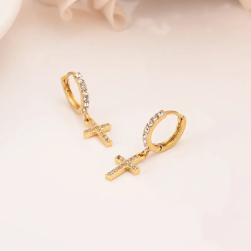 Orecchini a croce in oro massiccio con ciondoli GF Fine Charm e molti zirconi intarsiati, design speciale per ragazze, gioielli cristiani per feste, Dio benedica le donne_voghion.com