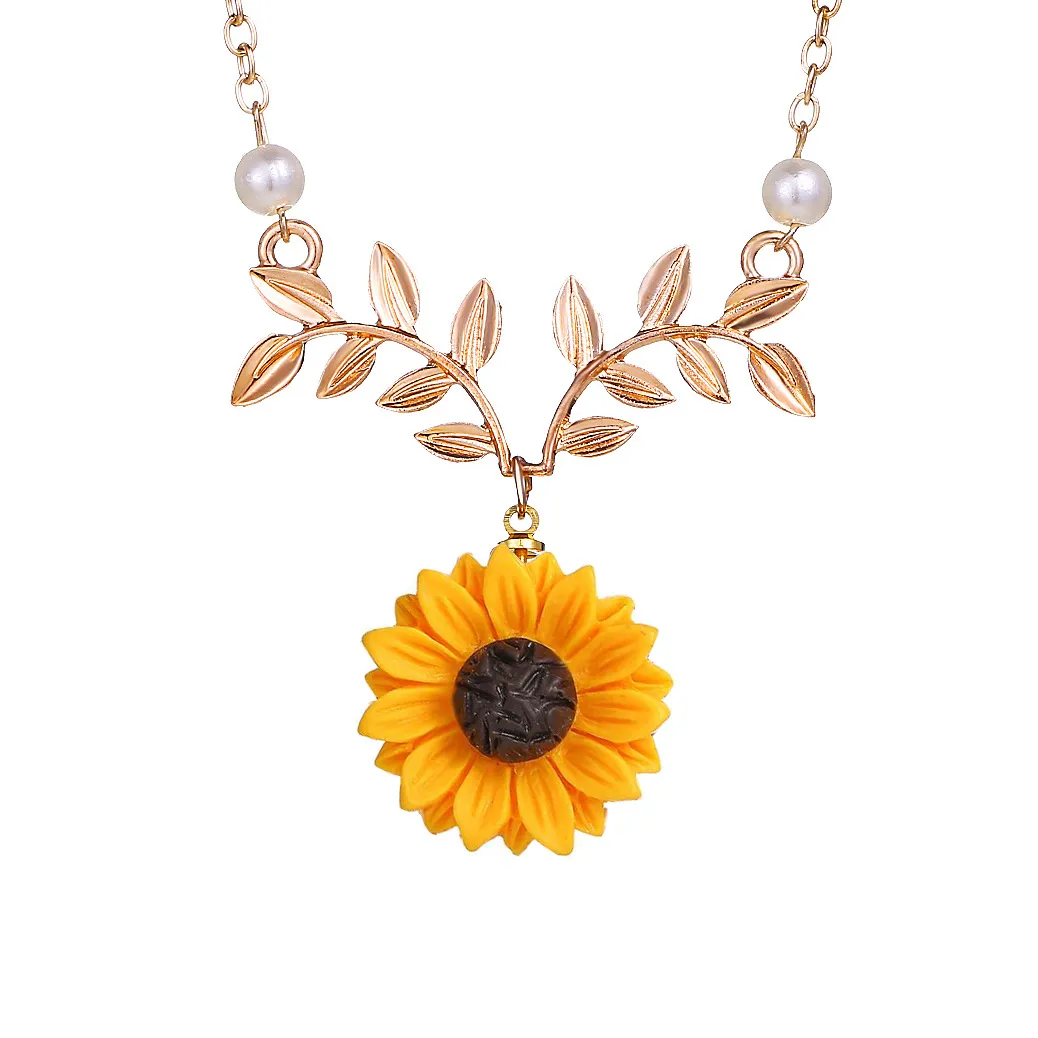 Parel zon bloem ketting vrouwelijke mode zonnebloem blad bloem hanger trui accessoires exquise delicate temperament populaire sieraden