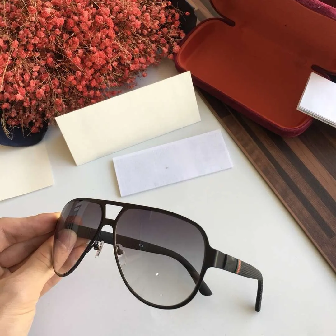 Luxe-Nieuwe Designer Zonnebril Zonnebril voor Vrouwen Mannen Zonnebril Dames Merk Merk Designer Glazen Mode Zonnebril Oculos de 2252