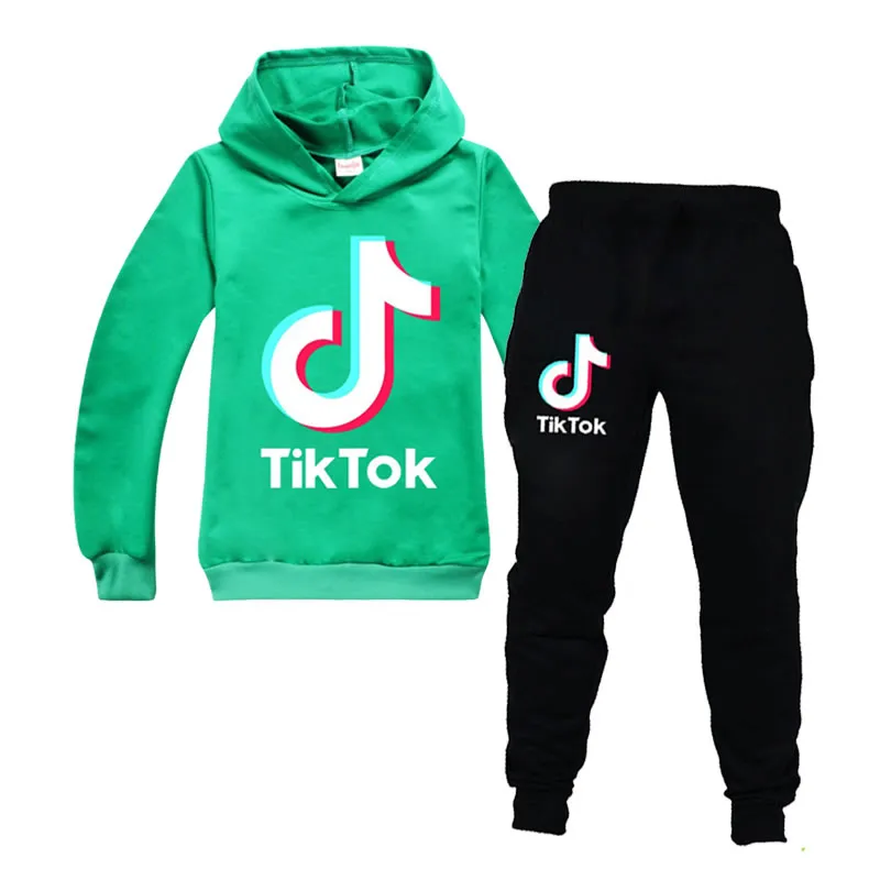 look de frio com short｜Pesquisa do TikTok