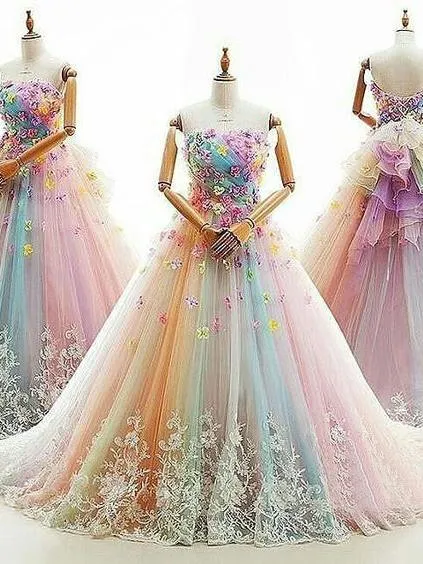 Abito da ballo colorato arcobaleno Abiti Quinceanera Collo senza spalline con perline Sweet 16 Abito Sweep Train Fiori Appliqued Tulle Masquerade275N