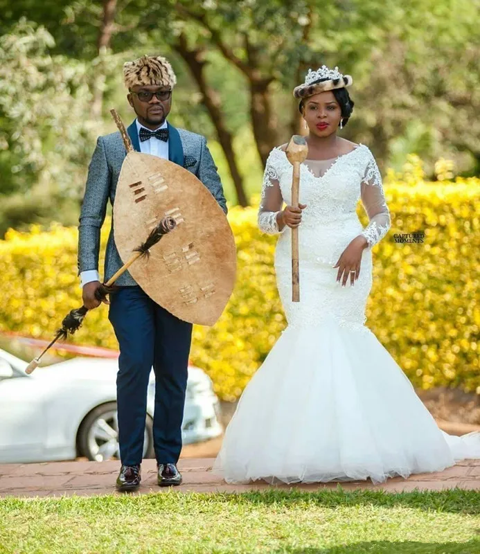 Nigerian African Plus Size Lace Mermaid Bröllopsklänningar Scoop Neck Long Illusion Sleeves Court Train Bröllop Bröllopklänningar Tiered Tulle