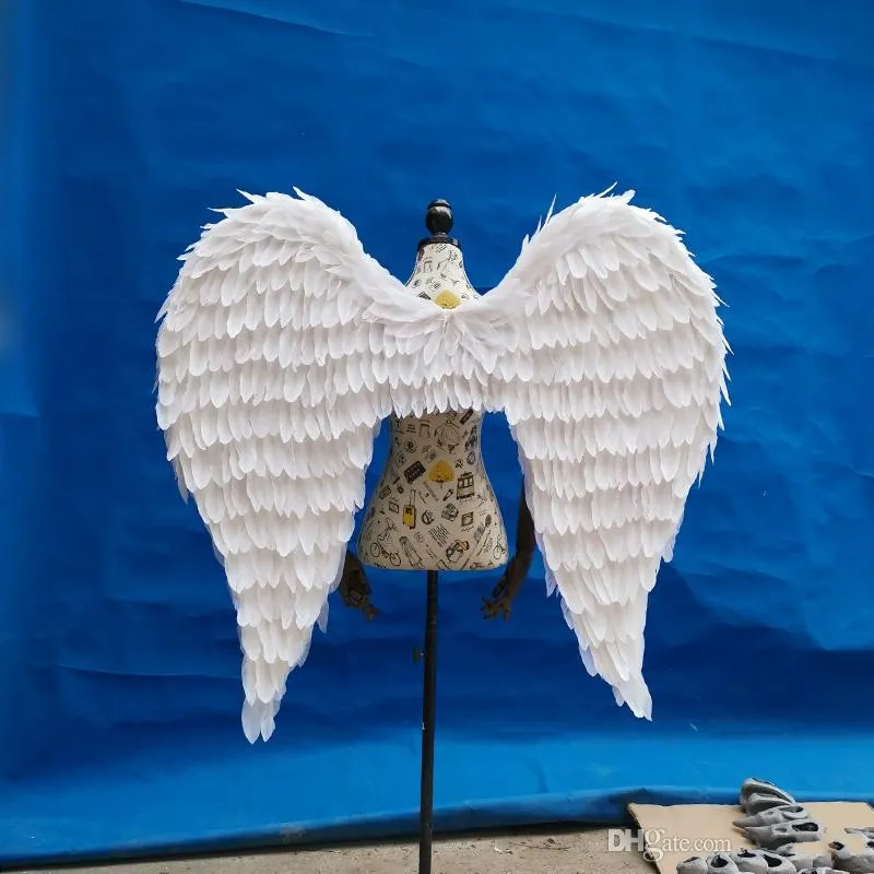 Ailes de plumes d'ange de grande taille personnalisées pour adultes pour les accessoires de tir de défilé de mode Cosplay costume de jeu fournitures de douche nuptiale